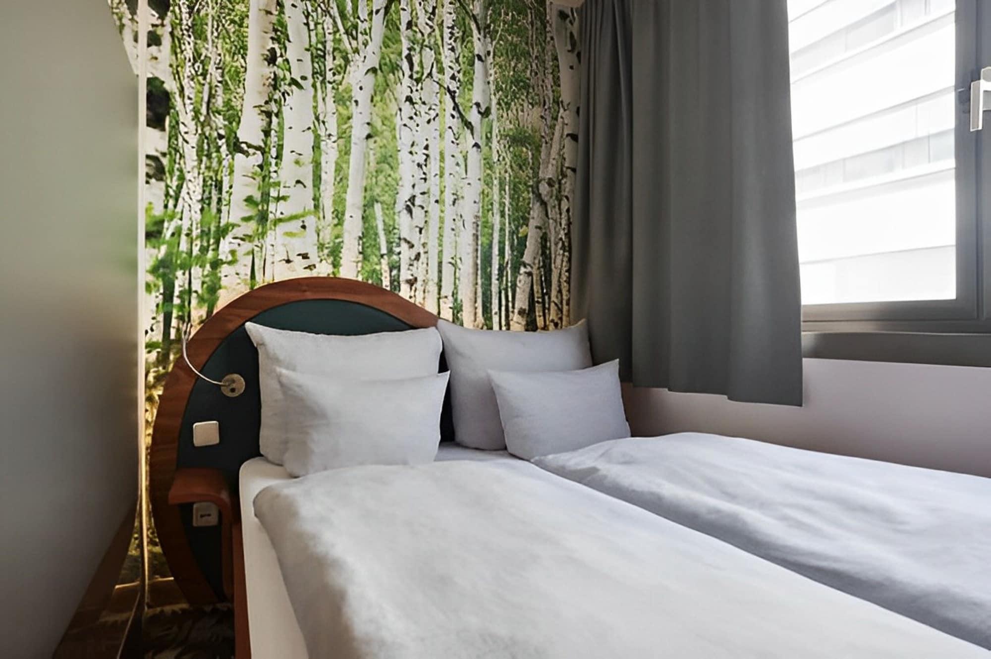 Hotel Cocoon Stachus 3*